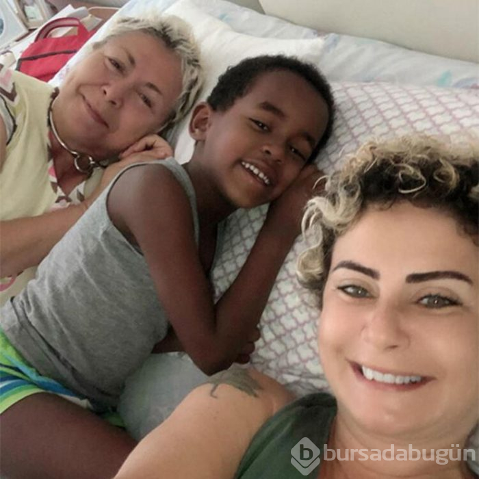 Esra Akkaya annesiyle ilgili açıklamada bulundu! 