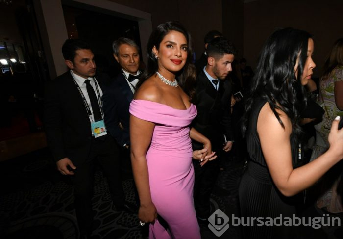 Priyanka Chopra sağlık çalışanlarına bağışta bulundu