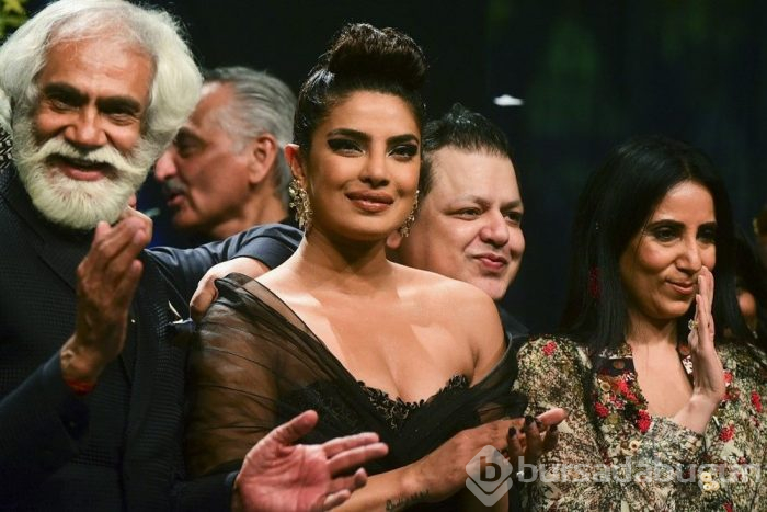 Priyanka Chopra sağlık çalışanlarına bağışta bulundu