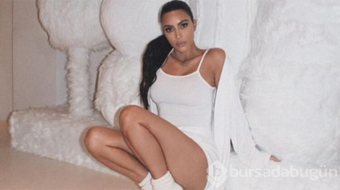 Kim Kardashian'ın Youtube kanalını hacklediler. Bilgilerine porno yıldızı yazdılar!