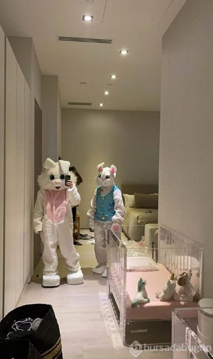 Kylie Jenner karantina kurallarını hiçe sayıyor
