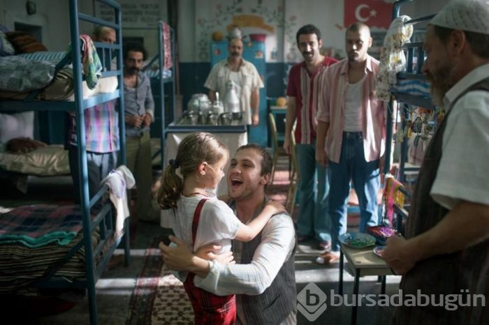 7. Koğuştaki Mucize'yi bu sefer de Ronaldo'nun sevgilisi izledi