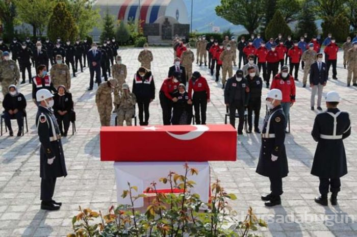 Uzman çavuşa acı veda! 