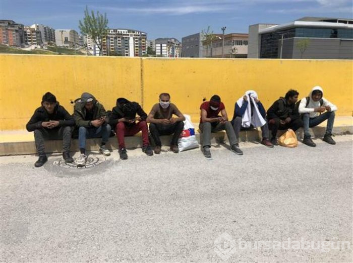 İstanbul'a yürürken yakalandılar!