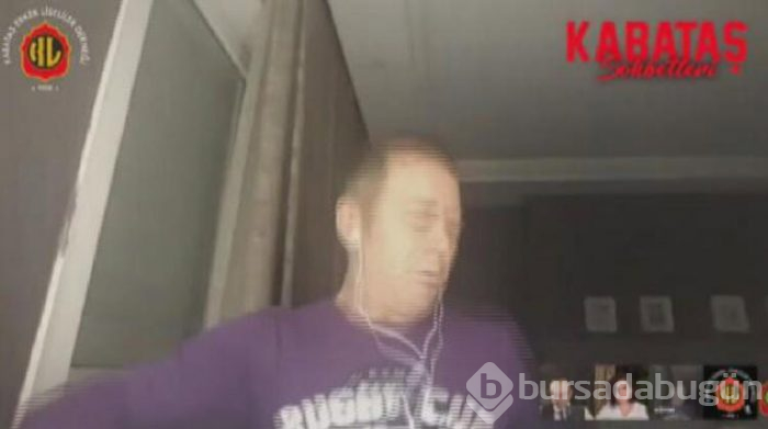 Sümer Ezgü, oturduğu tabureden düşüverdi