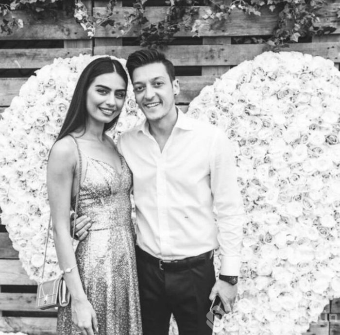Mesut Özil'den aşk dolu paylaşım! 