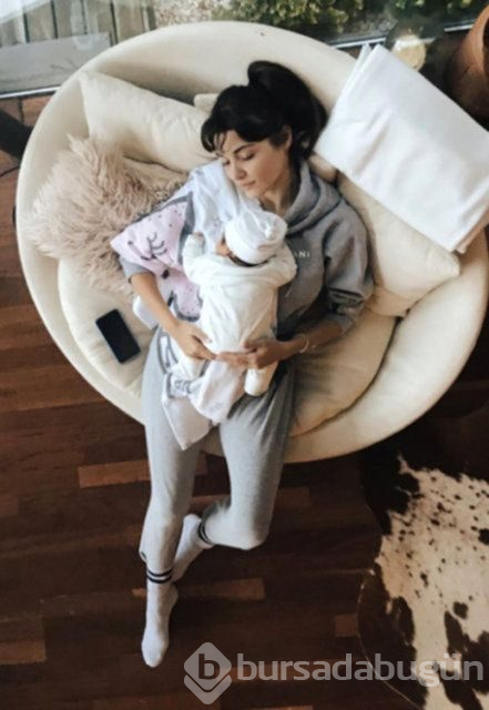 Hande Erçel yeğeniyle beğeni topladı