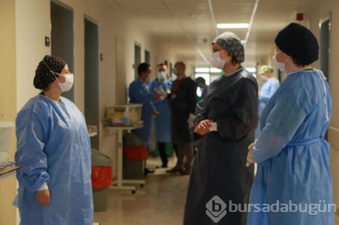Evde kalan yaşlılarda aylar sonra bunlar görülecek!