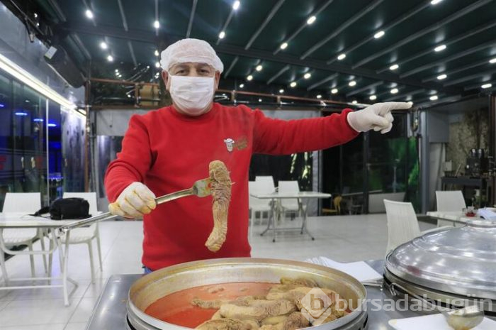 Sokağa çıkma yasağı geldi, Adanalılar şırdancılara akın etti! 