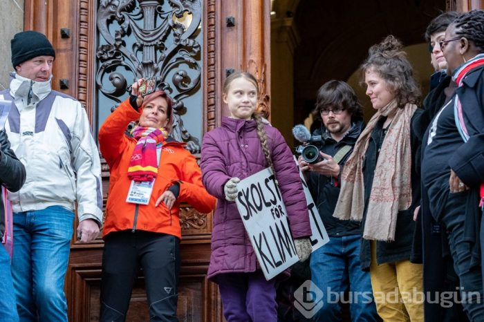  İsveçli iklim aktivisti Greta Thunberg, 100 bin dolarlık ödülünü bağışladı