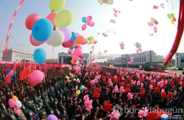 Kuzey Kore lideri Kim Jong ortaya çıktı!