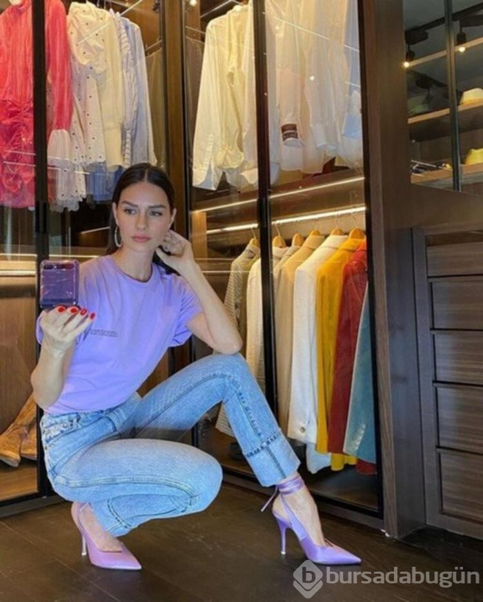Yasemin Özilhan'ın bu seferde ayakları konuşuluyor