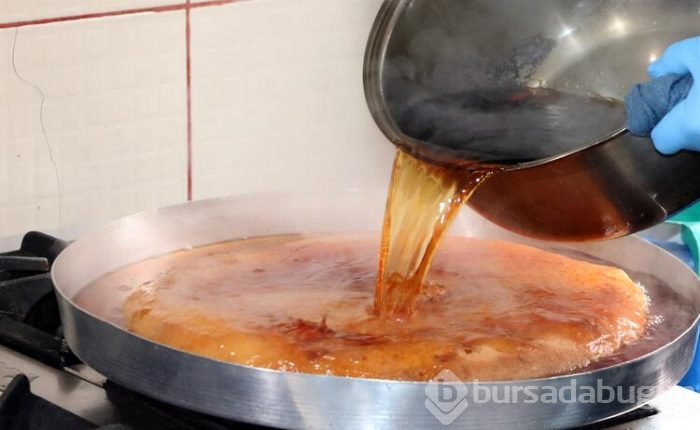 Yozgat'ta iftar sofralarının vazgeçilmezi 'ekmek kadayıfı'