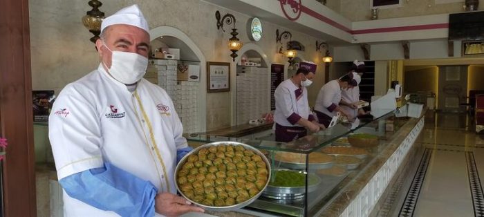 Koronanın vurduğu baklavacılarda normalleşme sevinci