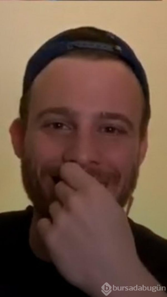 Kerem Bursin aşk iddialarıyla dalga geçti