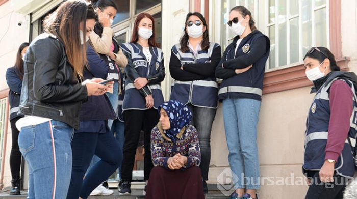 HDP önündeki annelerden Ayşegül Biçer yardım istedi 