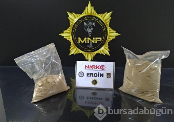 Yardım kolisinde 3 kilo eroin!