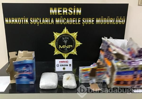 Yardım kolisinde 3 kilo eroin!