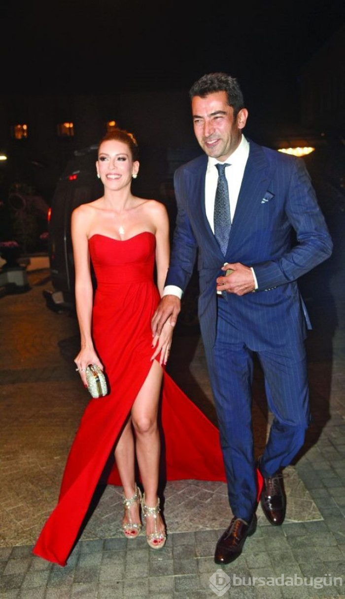 Sinem Kobal ve Kenan İmirzalıoğlu çifti bebeklerinin cinsiyetini açıkladı