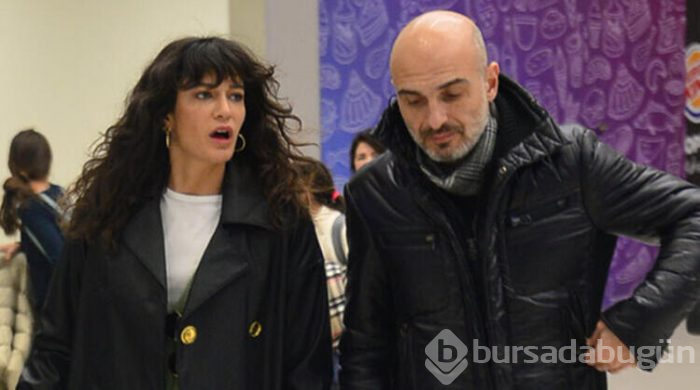 Berrak Tüzünataç, sevgilisinin eski eşi Burcu Esmersoy'un fotoğrafını beğendi