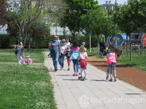 Çocuklar 40 gün sonra sokaktalar!