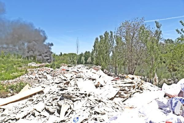 Diyarbakır'da UNESCO mirasına moloz döküldü!