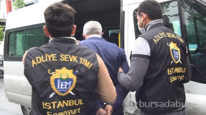 Esenyurt'ta sahte seyahat belgesi baskını
