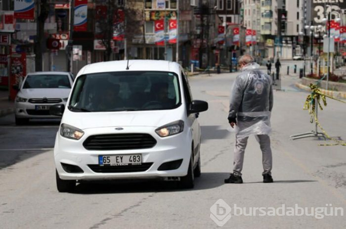 "Korona, Vanlılara sokakta değil evde bulaştı"