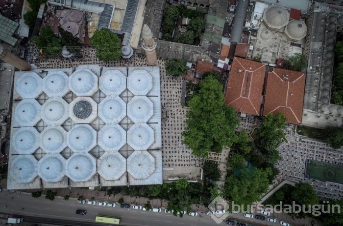 Bursa'da 74 gün sonra cuma namazı kılındı	