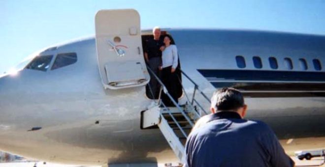 Clinton'a cinsel ilişki randevusunu "sapkın milyarder" ayarlamış