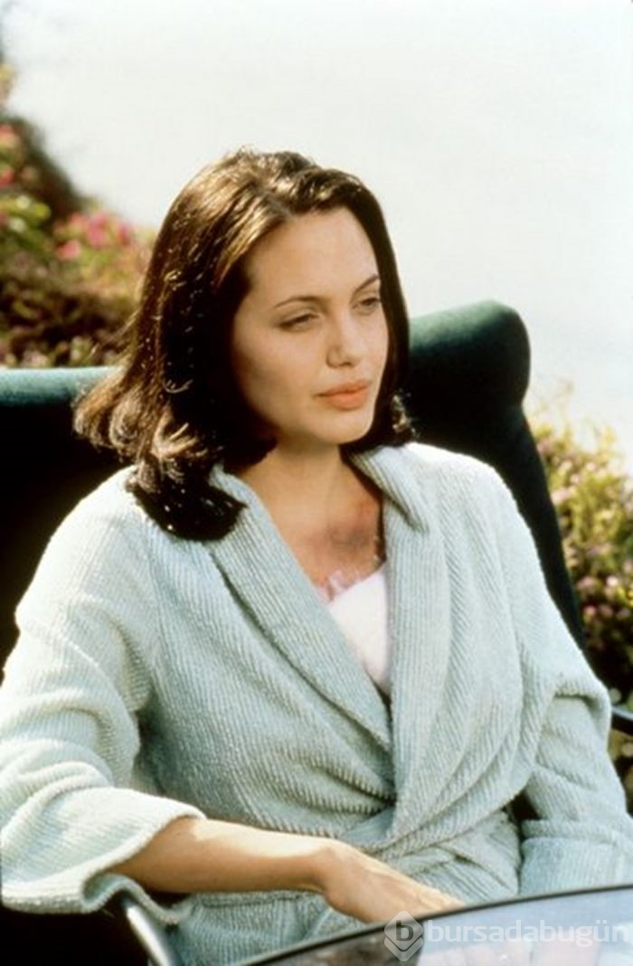 45. yaşına özel 45 fotoğrafla Angelina Jolie