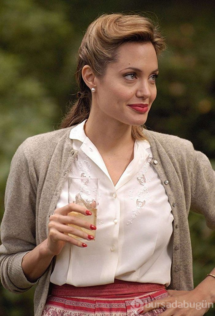 45. yaşına özel 45 fotoğrafla Angelina Jolie