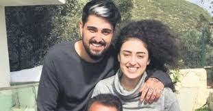 Dilan Çıtak Tatlıses: Maskesimi çıkardım