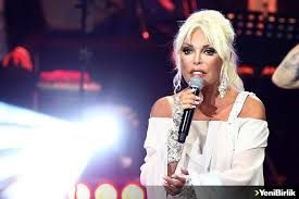 Ajda Pekkan'dan muhteşem konser
