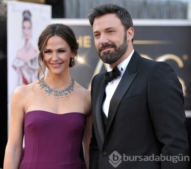 Ben Affleck ile Ana de Armas'dan corona tedbirli tatil
