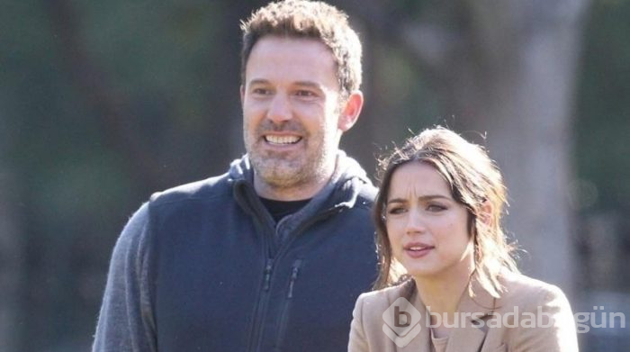 Ben Affleck ile Ana de Armas'dan corona tedbirli tatil