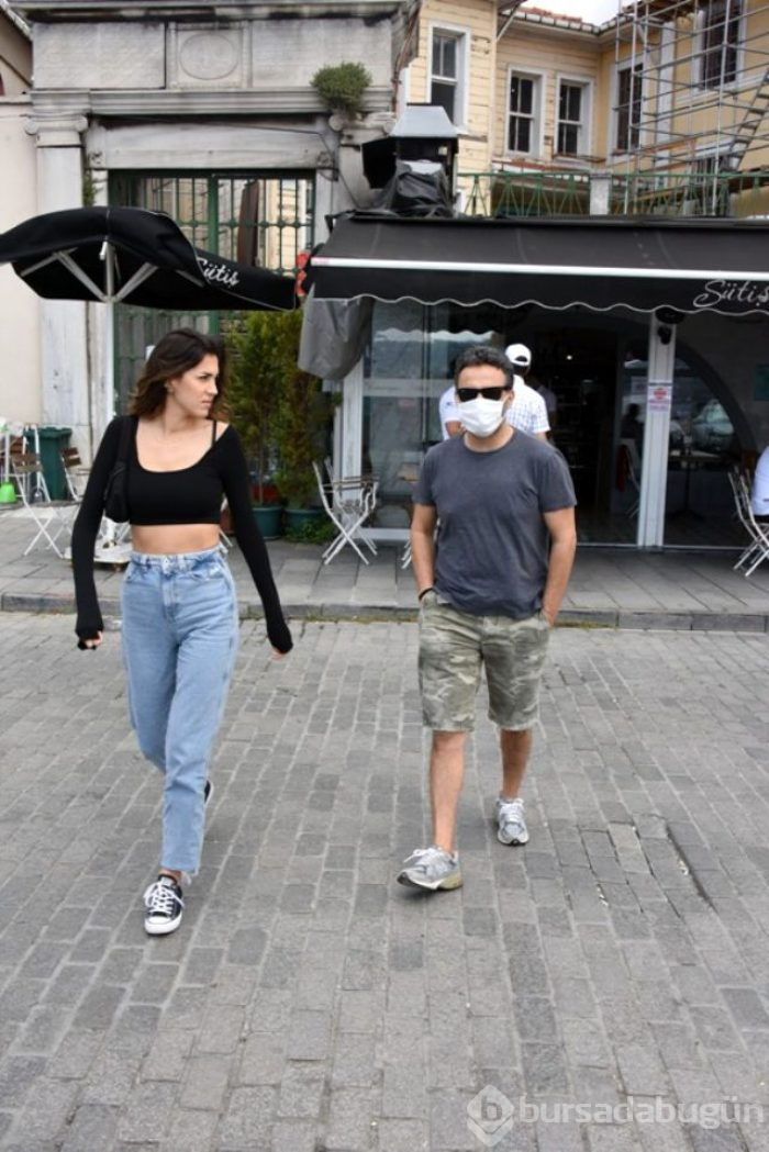 Şef Arda Türkmen, 15 yaş küçük sevgilisiyle ilk kez görüntülendi