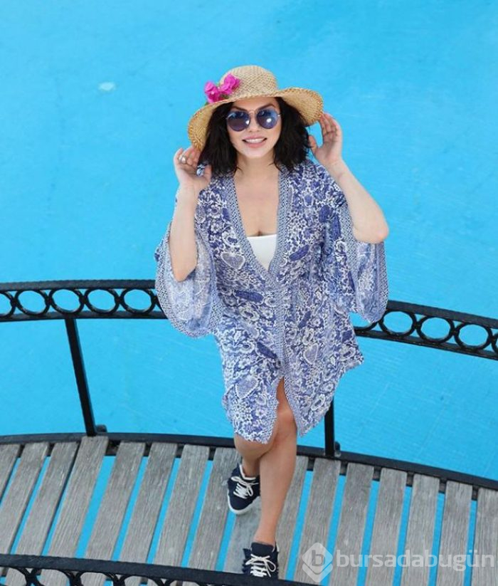 Instagram'a yaz geldi: Ünlüler tatilde