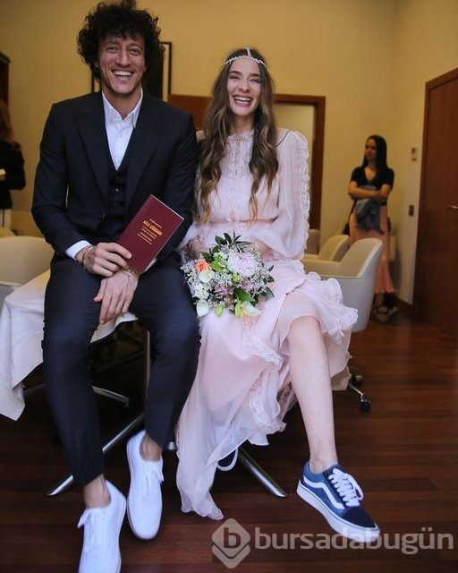 Müge Boz ile Caner Erdeniz'den romantik kutlama