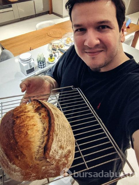 Şahan Gökbakar eşi Selin Ortaçlı'nın saçını boyadı