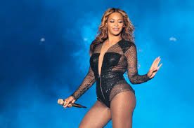 Beyonce'dan polisler için çağrı