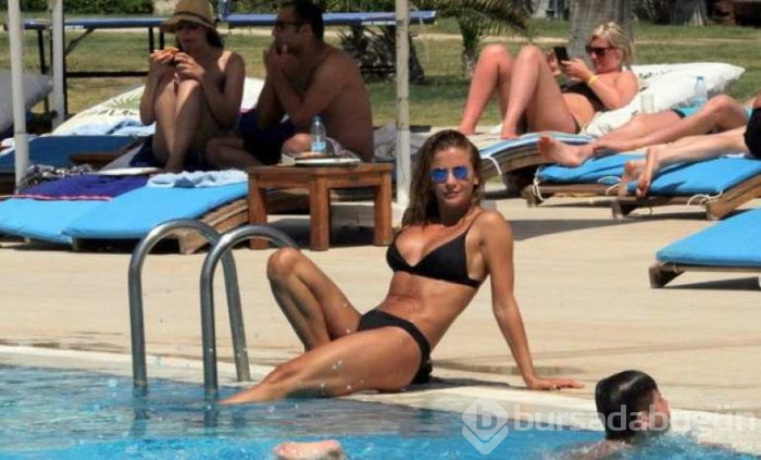 Ivana Sert tatil sezonunu açtı