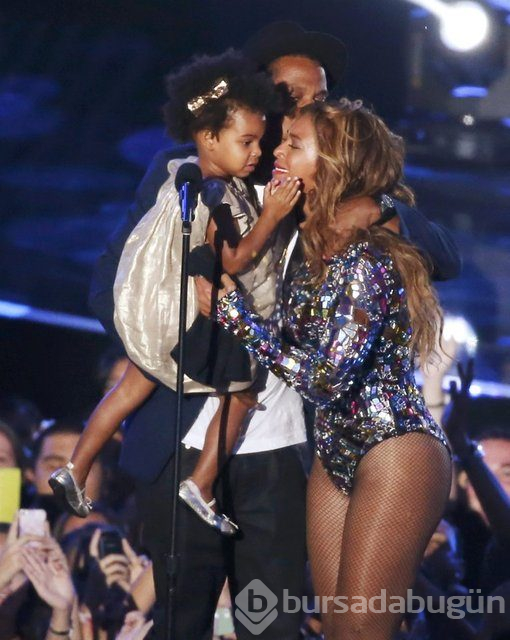 Beyonce'nin kızı Blue Ivy BET Ödülleri'ne aday