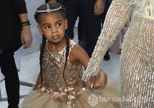 Beyonce'nin kızı Blue Ivy BET Ödülleri'ne aday