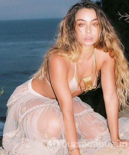 Kendine hayran bıraktı! Sommer Ray...