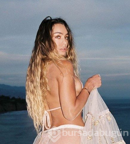 Kendine hayran bıraktı! Sommer Ray...