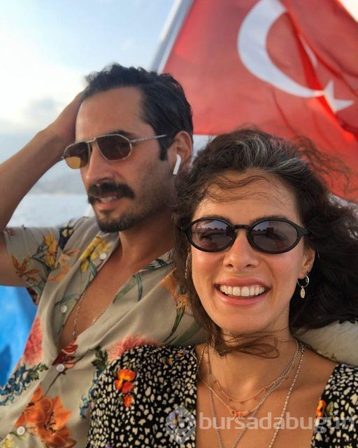 Özge Özpirinçci-Burak Yamantürk çifti soluğu Bozburun'da aldı