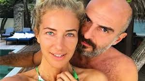 Seren Serengil'den "Burcu Esmersoy neden mutlu olamıyor?" sorusuna sert cevap: Kalın sesi yüzünden