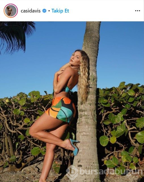 Cassandre Davis yine büyüledi! Bikinisiyle verdiği pozlar...