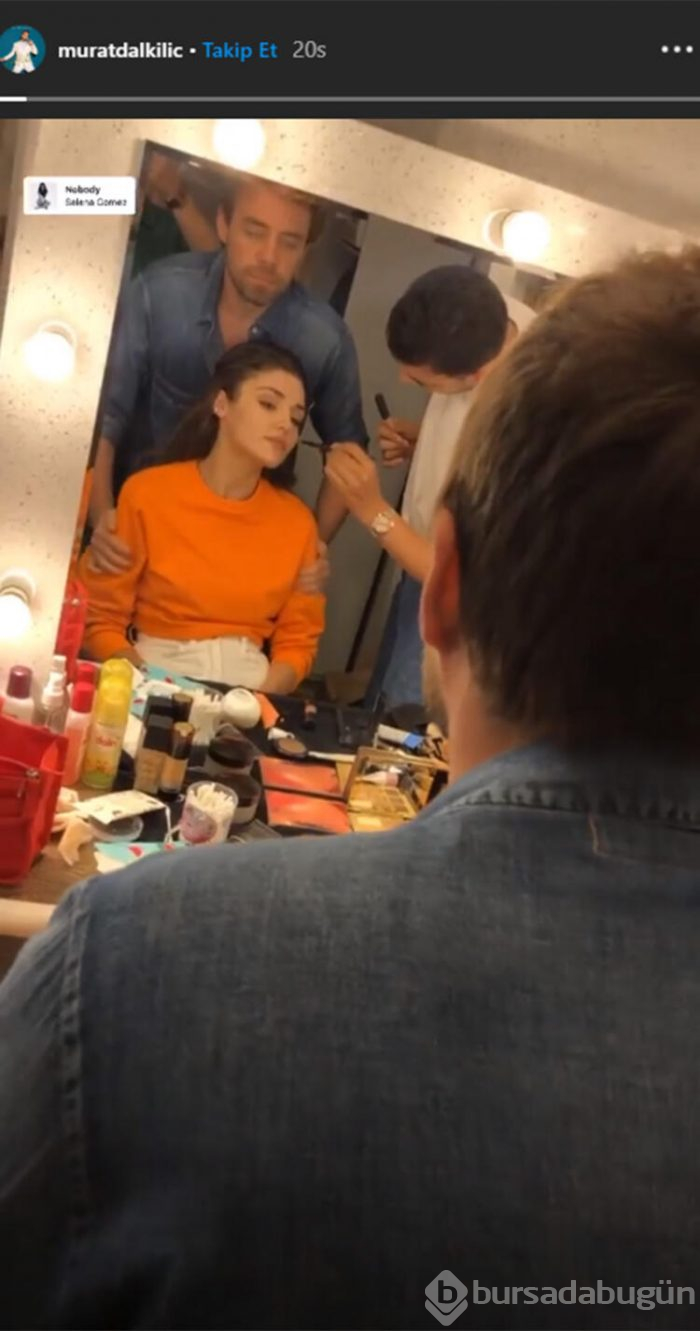 Murat Dalkılıç'tan sevgilisi Hande Erçel'e masaj!